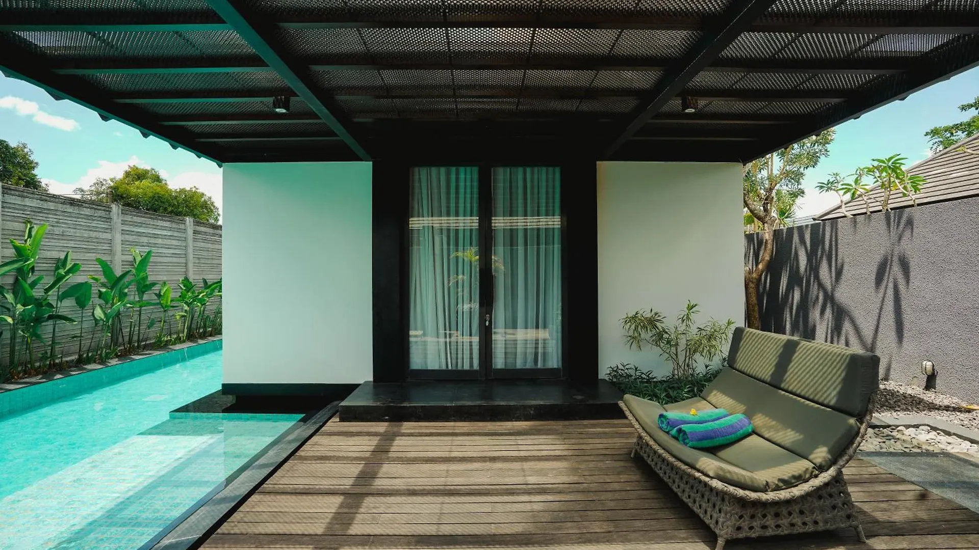 סמיניאק Javana Royal Villas