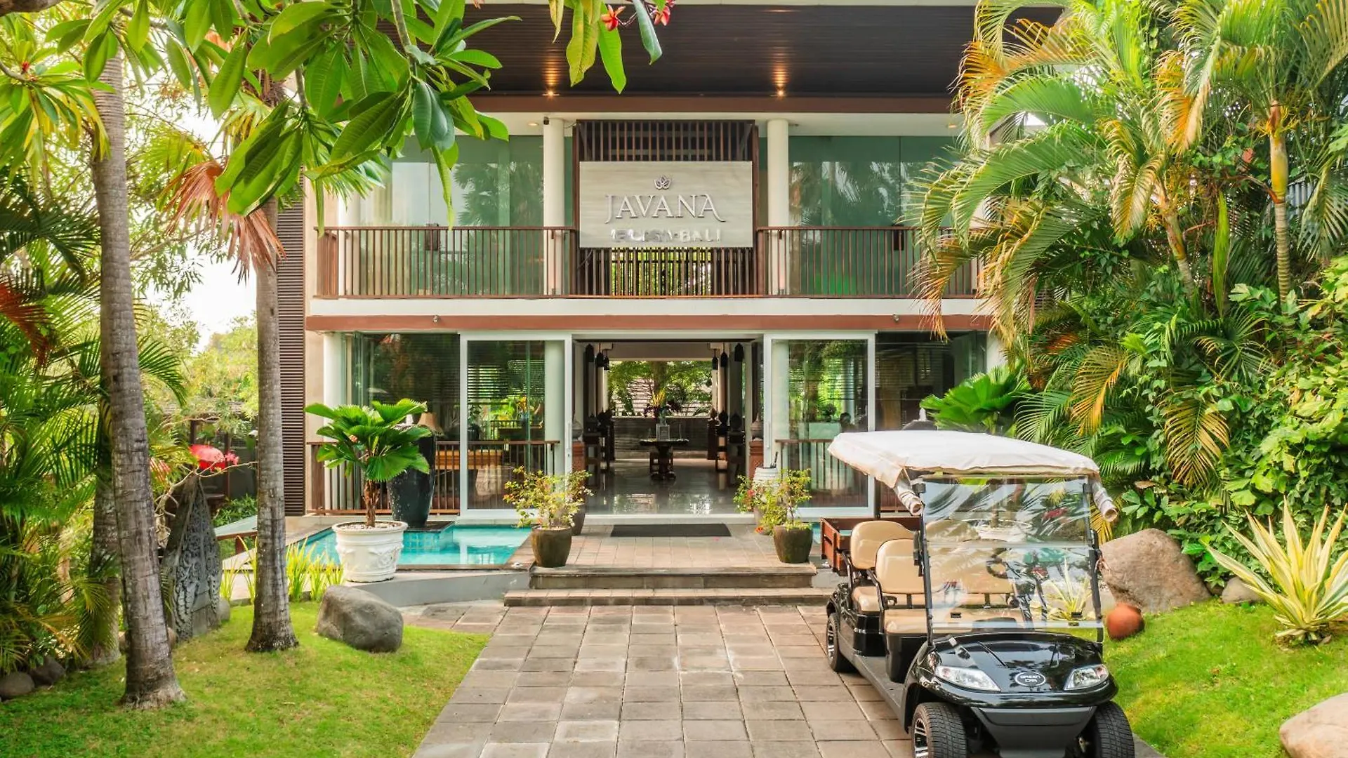 סמיניאק Javana Royal Villas אינדונזיה